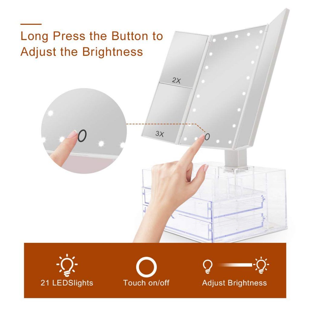 Огледало за шминкање