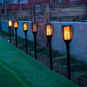 LED соларни светла