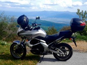 Kawasaki Versus